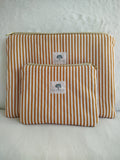 Pochette zippée artisanal cousu main tissu rayure camel