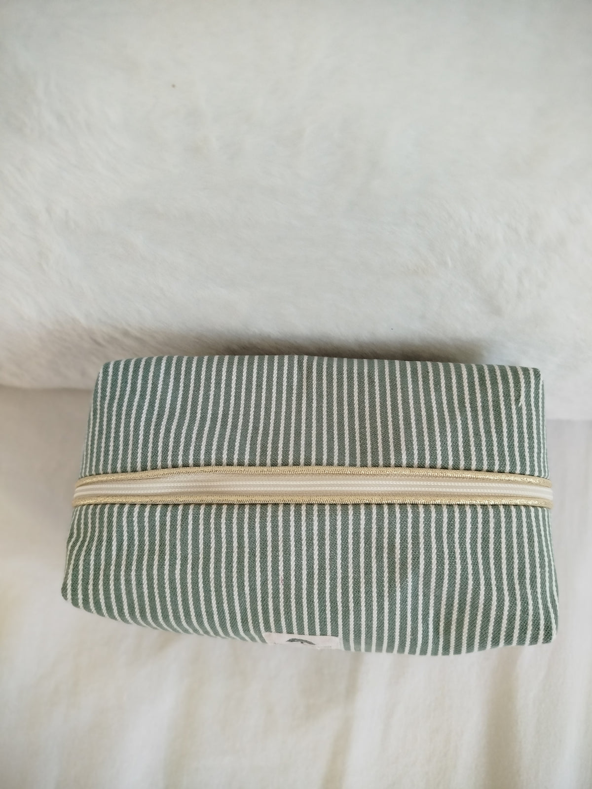 Trousse de toilette artisanal cousu main tissu rayure vert sauge