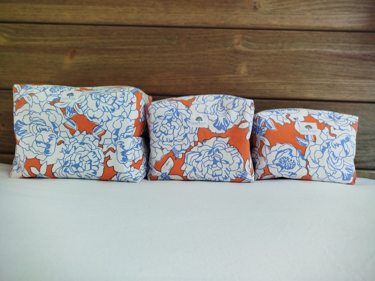 Trousse de toilette Artisanale - Fleurs bleues
